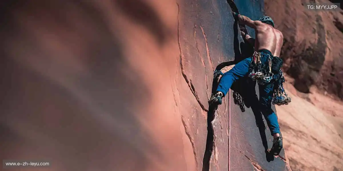 🎥多屏互动,实时弹幕,让观赛更有温度!